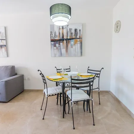 Apartman 2066-apt 2 Bedrooms On Beach, Tenis, Gym, Pool Manilva