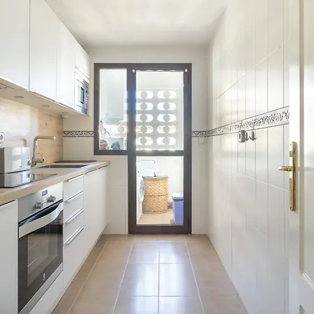2066-apt 2 Bedrooms On Beach, Tenis, Gym, Pool * Manilva